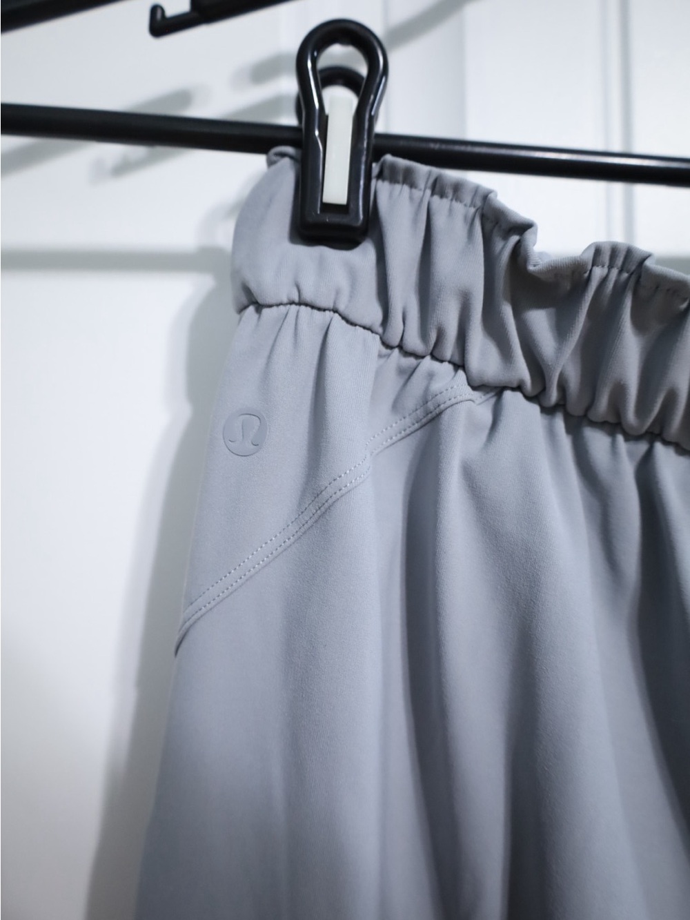 Lululemon Stretch High Rise 7/8 Length Pant in Rhino Grey Womens Size 4 - Picture 6 of 10